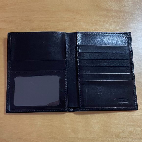 COACH - "VERY RARE” Vintage Passport Case (Black) - Picture 2 of 5